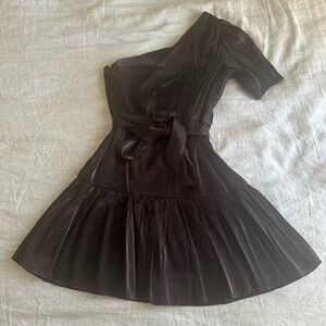 Elegant Black One-Shoulder Dress